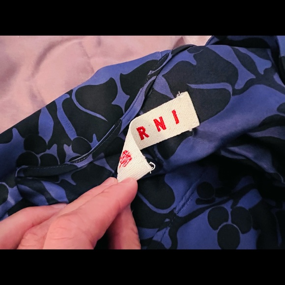 Marni - Made in Italy, 100% Silk Top, Italian Size 42, Great Condition! - Picture 7 of 7